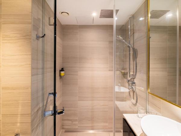 Hotel Saint London : photo 6 de la chambre hébergement lit king-size supérieur - tower hyll