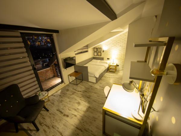 Ava Boutique Comfort Suites and Apartments : photo 4 de la chambre studio lit queen-size de luxe