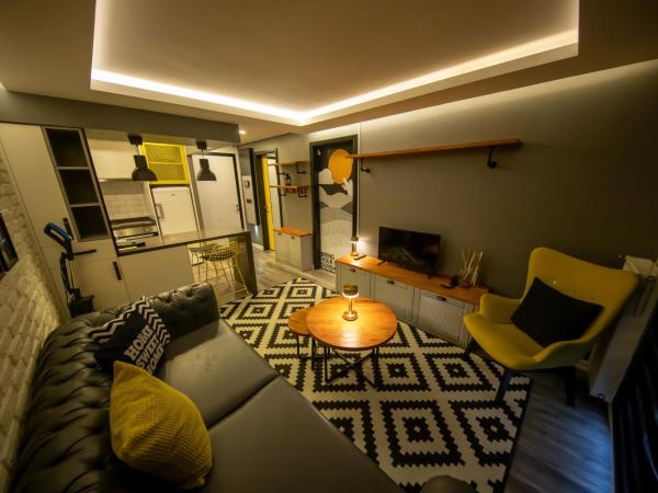 Ava Boutique Comfort Suites and Apartments : photo 10 de la chambre chambre lit queen-size deluxe