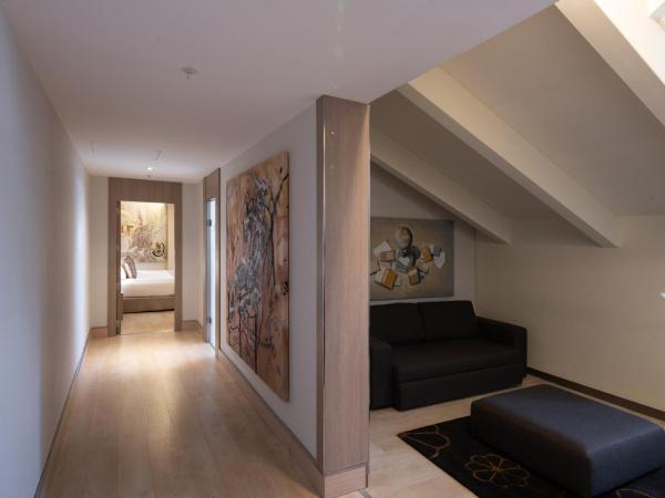 Catalonia Plaza Mayor : photo 4 de la chambre suite impériale