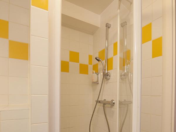 Hôtel le Grillon : photo 3 de la chambre chambre simple