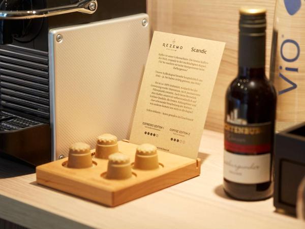 Scandic Frankfurt Hafenpark : photo 3 de la chambre superior doppelzimmer mit zugang zum living room