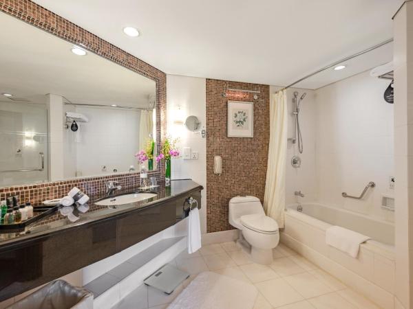 Radisson Collection Hotel, Yangtze Shanghai : photo 5 de la chambre suite junior