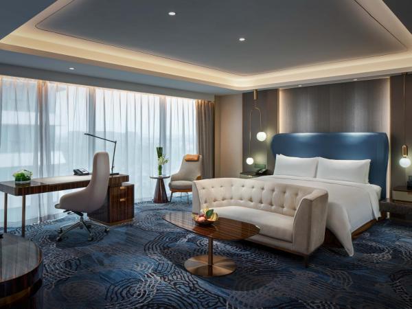 Primus Hotel Shanghai Hongqiao : photo 4 de la chambre chambre double affaires avec accès à la salle de sport