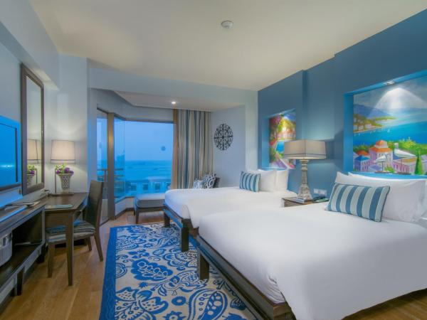 The Bayview Hotel Pattaya : photo 8 de la chambre chambre lits jumeaux deluxe - vue sur mer