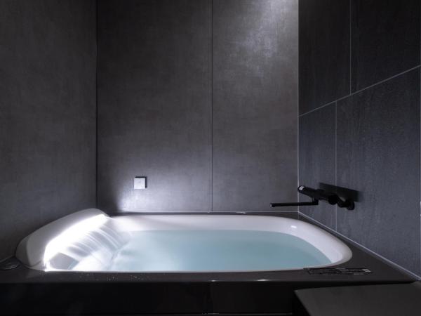 KAIKA TOKYO by THE SHARE HOTELS : photo 3 de la chambre hébergement supérieur avec salle de bains détente