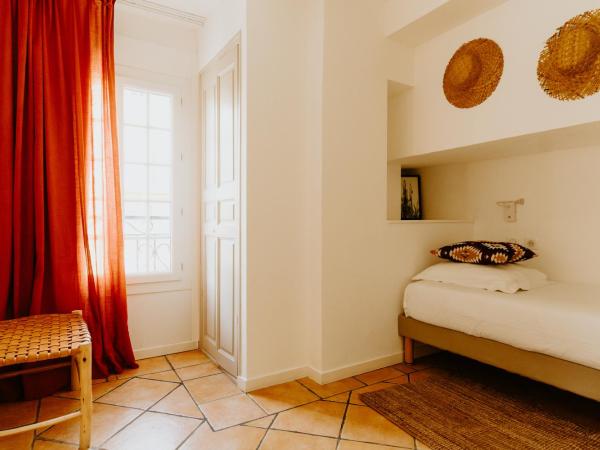 Palm Boutique Hôtel Nice : photo 7 de la chambre chambre familiale (2 adultes + 1 enfant)