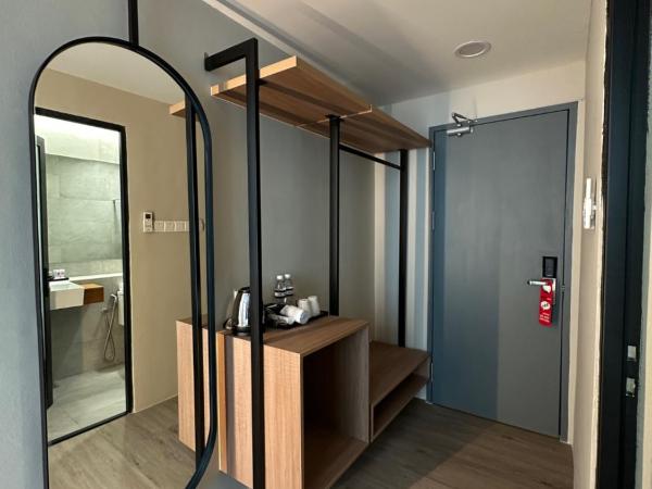 Roxy Hotel Aiman : photo 4 de la chambre chambre supérieure lit queen-size