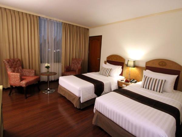 Grand Tower Inn Rama 6 - SHA Extra Plus : photo 2 de la chambre chambre quadruple