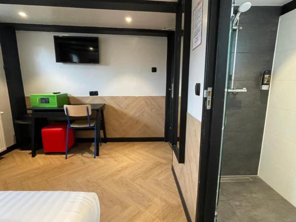 Heart of Amsterdam Hostel : photo 4 de la chambre chambre lits jumeaux privée