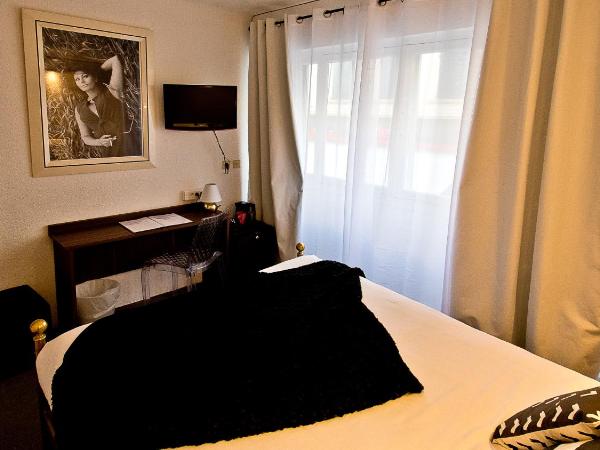 ATH hôtel Athénée : photo 1 de la chambre petite chambre double