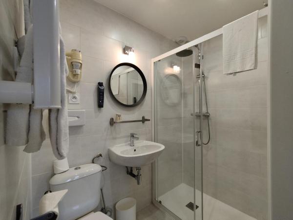 The Originals Access, Hotel Le Canter Saumur : photo 9 de la chambre chambre double