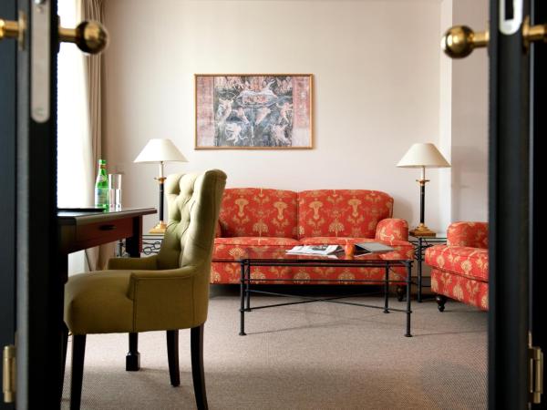 Hotel Elbflorenz Dresden : photo 1 de la chambre suite
