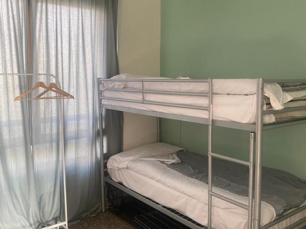 MRHostel Milano : photo 4 de la chambre lit superposé dans dortoir pour femmes