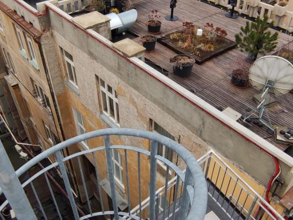 EA ApartHotel Melantrich : photo 8 de la chambre studio supérieur avec terrasse - 2 personnes