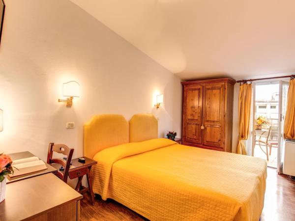 Hotel S.Giorgio & Olimpic : photo 3 de la chambre chambre double ou lits jumeaux classique avec balcon