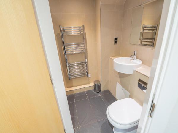 The Waterside Hotel and Leisure Club : photo 4 de la chambre chambre lits jumeaux