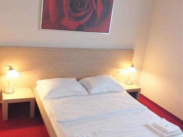 Motel Subaru : photo 10 de la chambre appartement avec balcon