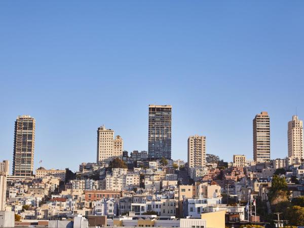 Kimpton Alton Fisherman's Wharf, an IHG Hotel : photo 5 de la chambre chambre premium avec 2 lits queen-size - vue sur ville