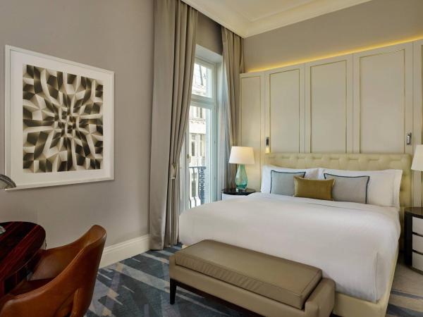 The Ritz-Carlton, Budapest : photo 1 de la chambre suite 1 chambre lit king-size deluxe - vue sur ville