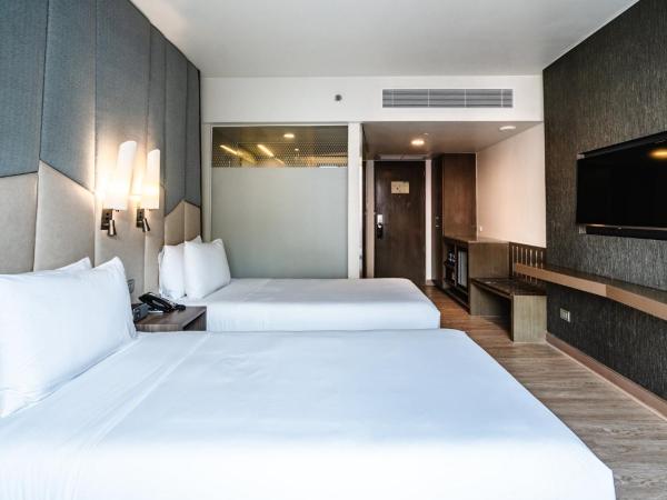 Holiday Inn Express Bangkok Sukhumvit 11, an IHG Hotel : photo 4 de la chambre chambre lits jumeaux standard