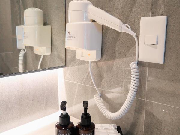 Shambhala Hotel Pattaya : photo 1 de la chambre chambre lits jumeaux supérieure