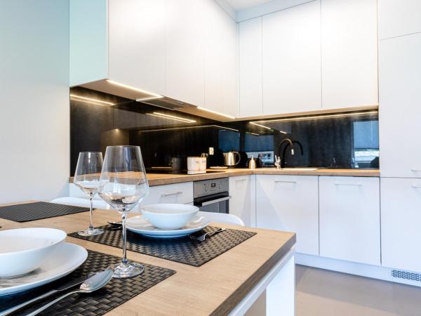 Baltica Towers by Symphony Aparthotels : photo 3 de la chambre appartement avec terrasse