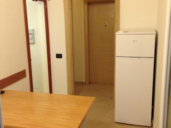 CAMERA DOPPIA - LOW COST CON BAGNO PRIVATO : photo 3 de la chambre chambre double avec balcon