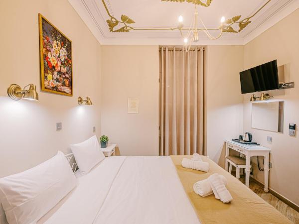 Neapolis 1897 Boutique Luxury Rooms : photo 10 de la chambre chambre double - rez-de-chaussée