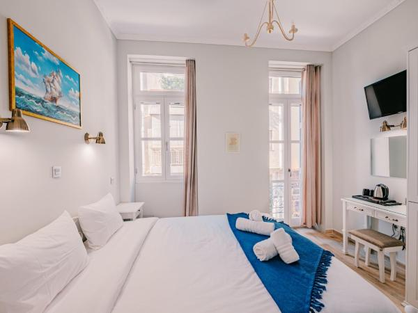 Neapolis 1897 Boutique Luxury Rooms : photo 1 de la chambre chambre double deluxe avec balcon - 1er Étage