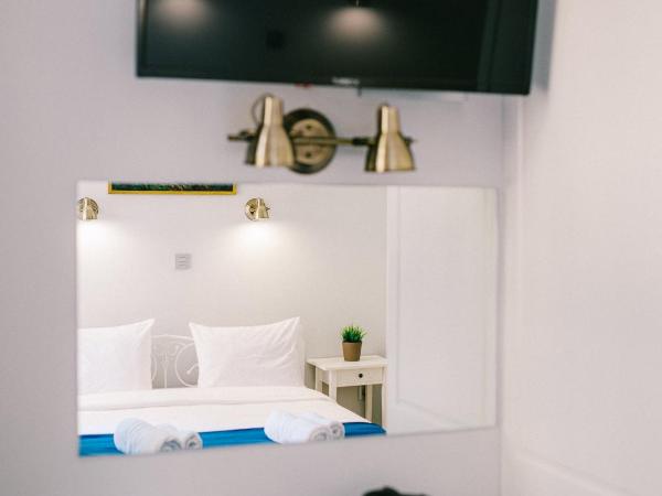 Neapolis 1897 Boutique Luxury Rooms : photo 3 de la chambre chambre double deluxe avec balcon - 2e Étage