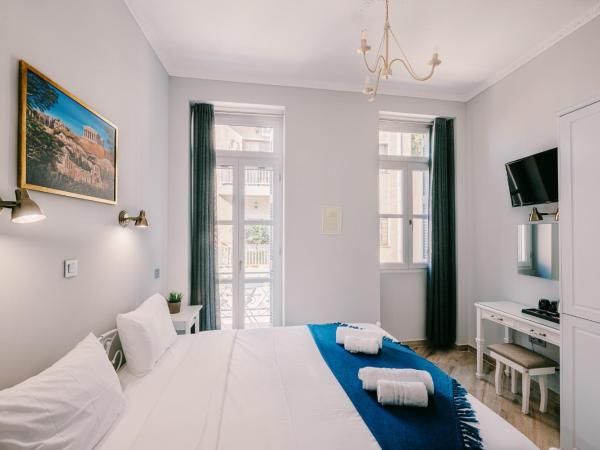 Neapolis 1897 Boutique Luxury Rooms : photo 2 de la chambre chambre double deluxe avec balcon - 2e Étage