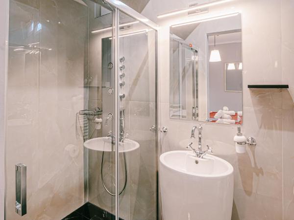 Neapolis 1897 Boutique Luxury Rooms : photo 4 de la chambre chambre double deluxe - 3e Étage