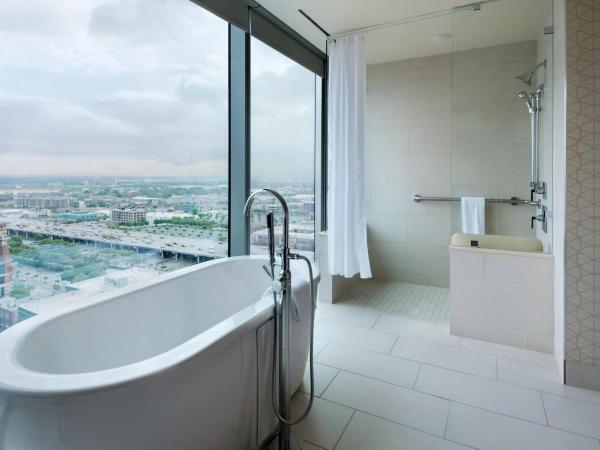 Marriott Marquis Houston : photo 4 de la chambre suite exécutive 1 chambre avec 1 lit king-size