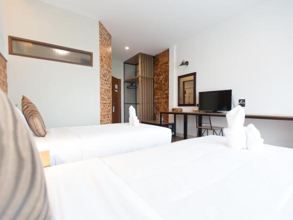 The Old City Wall Inn : photo 1 de la chambre chambre lits jumeaux supérieure - vue sur ville