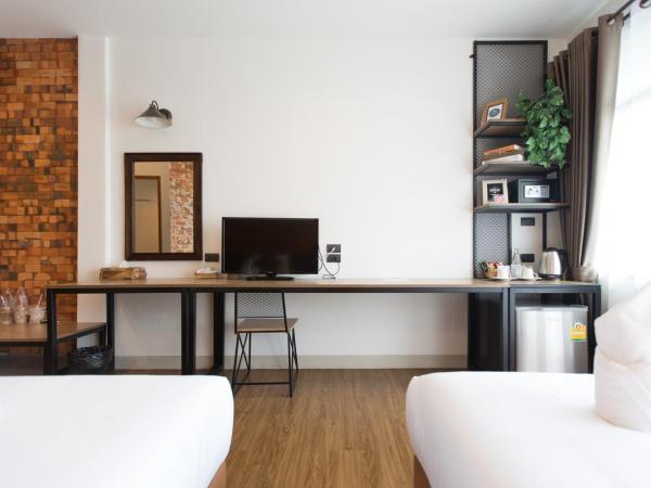 The Old City Wall Inn : photo 2 de la chambre chambre lits jumeaux supérieure - vue sur ville