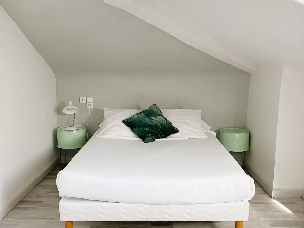 Outsite Biarritz : photo 3 de la chambre chambre double mansardée