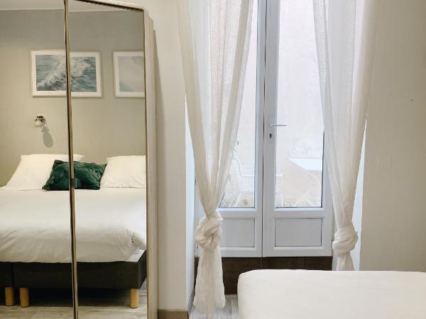 Outsite Biarritz : photo 2 de la chambre chambre double avec terrasse