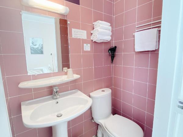 Outsite Coliving Biarritz : photo 9 de la chambre chambre double standard