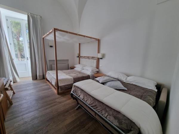 B&B Il Palazzotto Luxury Suites : photo 7 de la chambre chambre quadruple avec balcon 