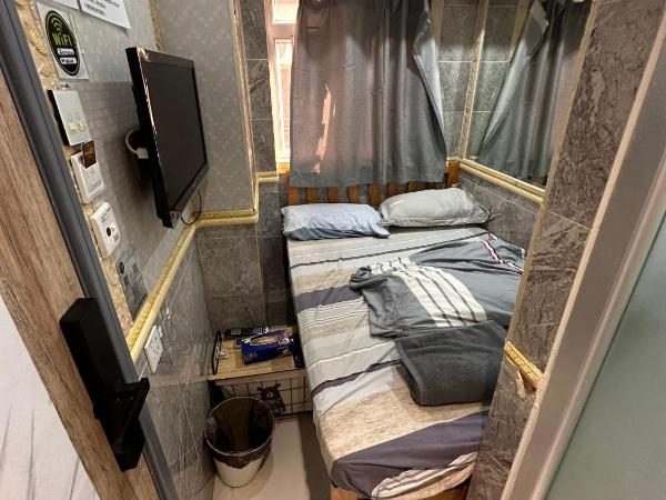 T A B Hotel : photo 2 de la chambre petite chambre double