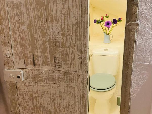 L'Atelier : photo 5 de la chambre chambre double avec salle de bains privative