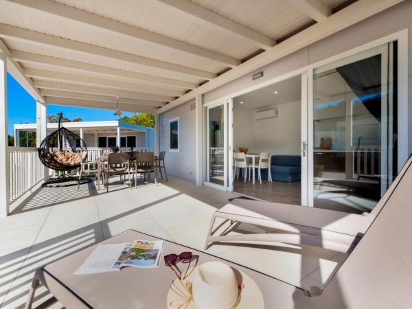 Maistra Camping Polari Mobile homes : photo 3 de la chambre mobile home 2 chambres confort