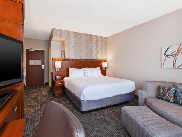 Courtyard by Marriott Oklahoma City Downtown : photo 2 de la chambre guest room, king, balcony