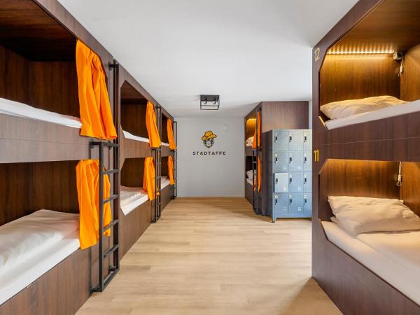 Stadtaffe - Chic Hostel VIE : photo 2 de la chambre lit superposé dans dortoir mixte