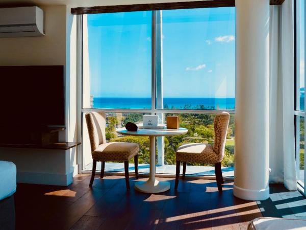 Hotel La Croix : photo 5 de la chambre penthouse platinum avec kitchenette - vue sur océan et ligne d’horizon - kitchenette