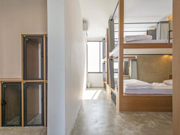 Lost Inn BKK : photo 6 de la chambre dortoir mixte de 8 lits 