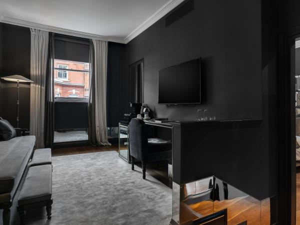 The Franklin London - Starhotels Collezione : photo 3 de la chambre suite exécutive « suite temptation »