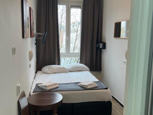 MAX Hotel Amsterdam : photo 9 de la chambre chambre double