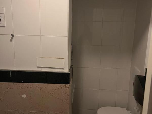 MAX Hotel Amsterdam : photo 6 de la chambre hébergement double souterrain